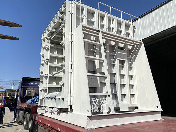 城市地下綜合管廊模具