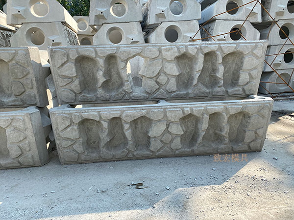 階梯式生態護坡模具