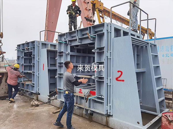 城市地下綜合管廊模具